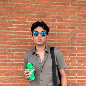 Meet your Posher, Jhade